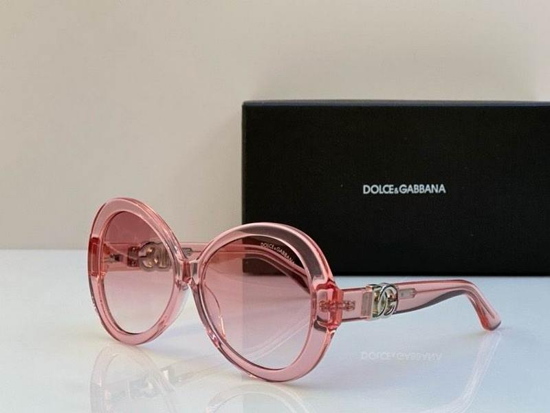 D&G Sunglasses 181